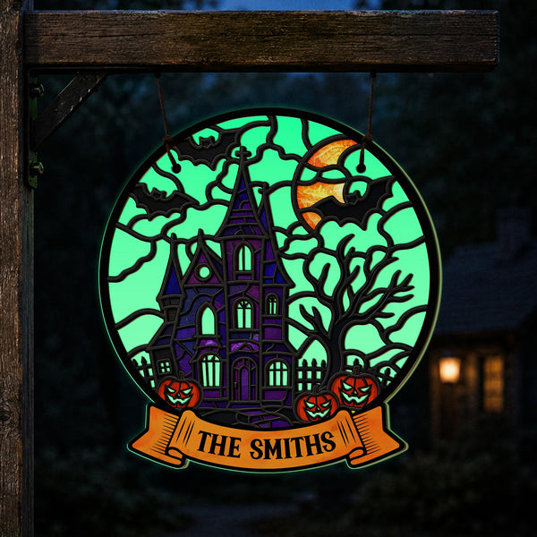 Personalized Halloween Glow in The Dark Wood Sign - Spooky Family Name Wall Decor