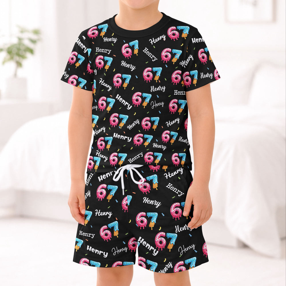 67 Ice Cream Pattern - Personalized Kids Clothing Set