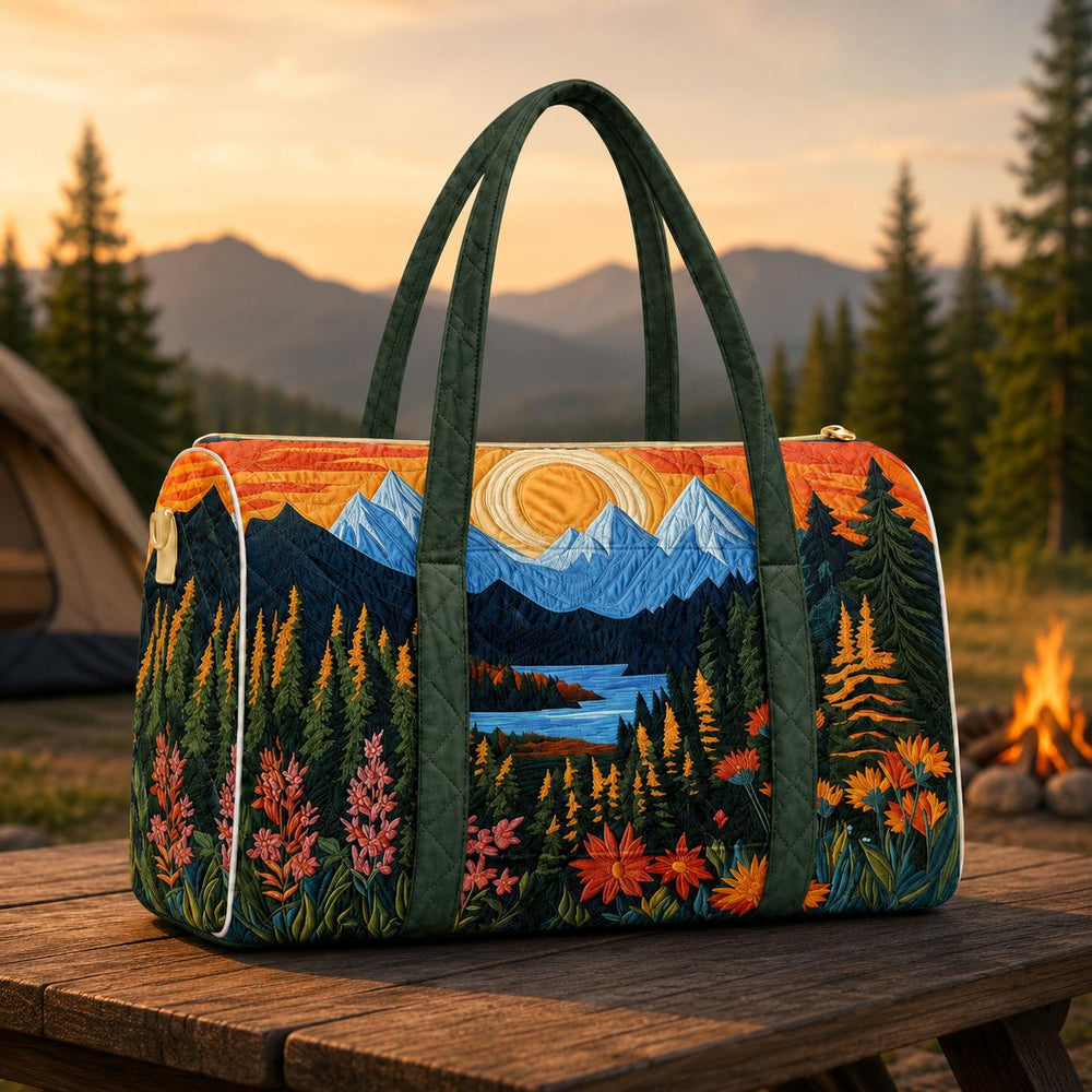 Wilderness Sunset Quilted Travel Bag TG07